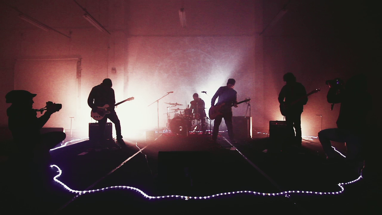 La banda B L O O P 50ºS 100ºW estrena Bandcamp