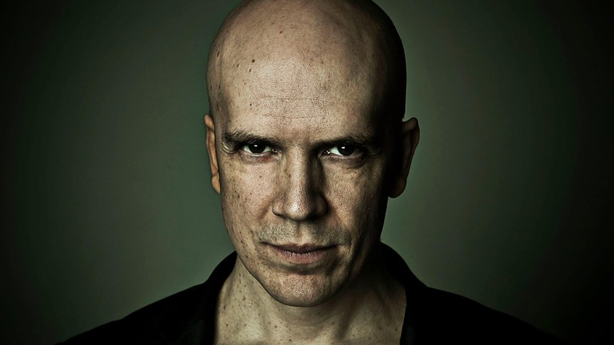 Devin Townsend presenta ahora ‘March of the&nbsp;Poozers’
