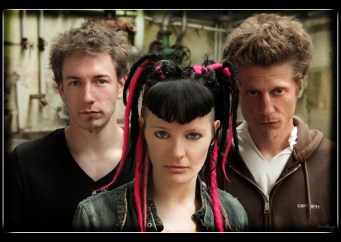 LizZard promo pic 02.jpg