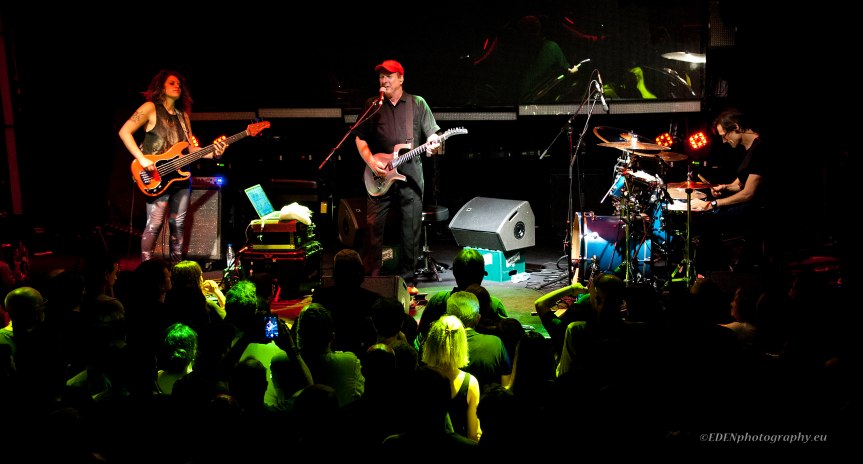 ¡Sábado de gloria de 2017! Glazz y Adrian Belew Power Trio en&nbsp;Madrid