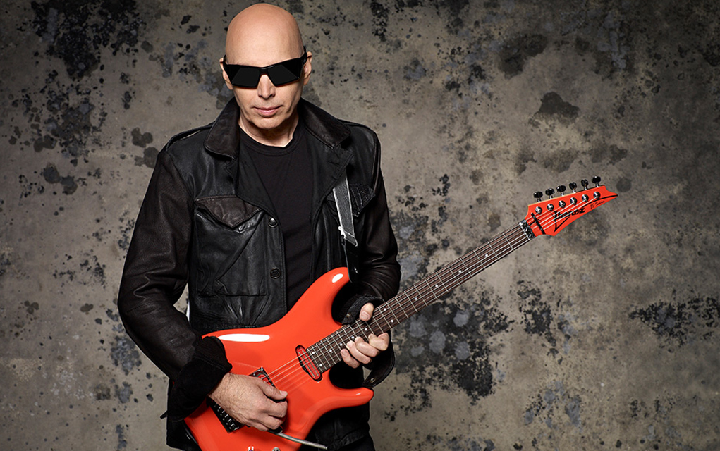 Joe Satriani publicará la edición limitada de ‘Beyond the Supernova’