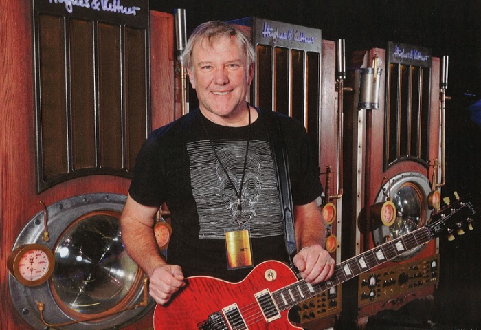 Alex Lifeson: «El Pop de hoy en día no está basado en la guitarra como lo estaba en el pasado»