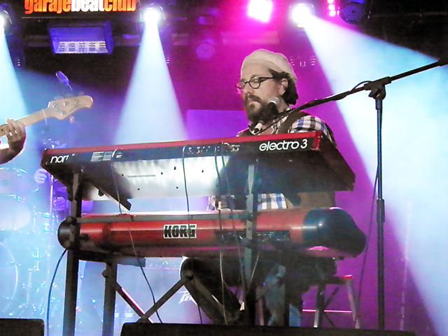 OLYMPUS DIGITAL CAMERA