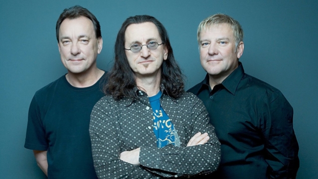 Geddy Lee vuelve a hablar sobre Rush y Neil Peart, sus proyectos futuros con Alex Lifeson y como solista