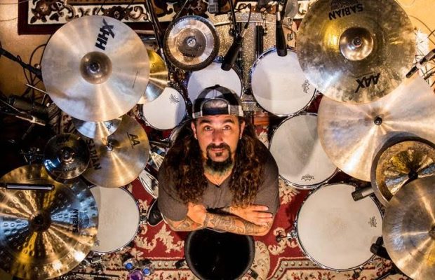 Mike Portnoy: «Sigo siendo el chico de 13 años que escucha los discos de Kiss en su habitación»