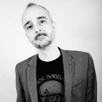 Primer single de Cosmograf, ‘The Smoke And The Flame’