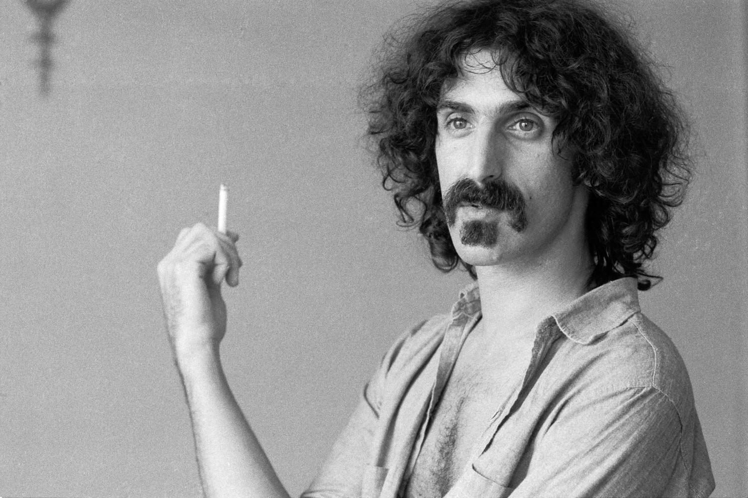 Frank Zappa: llega el set de ‘Frank Zappa in New York’ en edición de lujo 40 aniversario