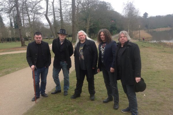 Nuevo box set en directo de los británicos Arena