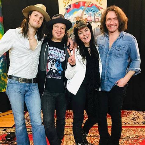 Stacie Collins: comienza su gira por España