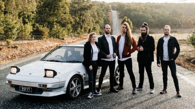 ‘Water Over The Bridge’, nuevo vídeo de los australianos Voyager