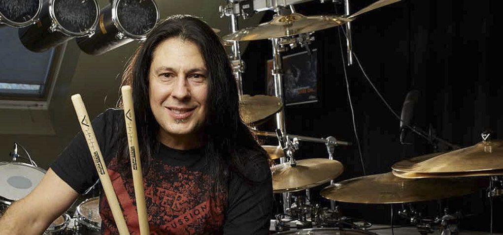 Mike Mangini (Dream Theater) continúa trabajando en su álbum en solitario
