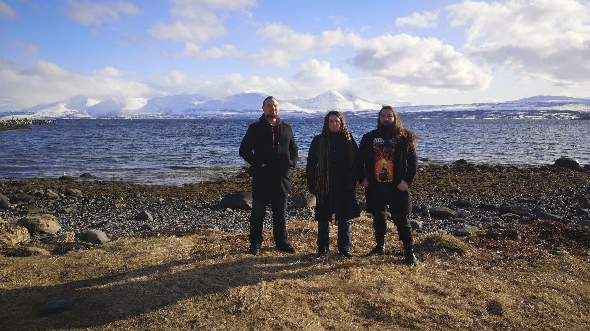 Los metaleros progresivos Dreamslain muestran su nuevo vídeo, ‘Shadow Warriors’