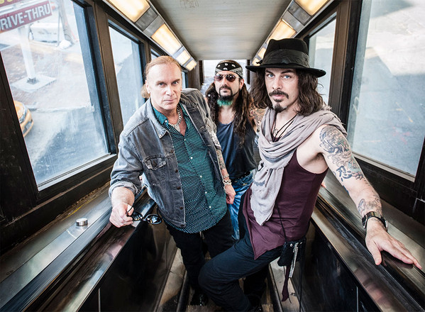 The Winery Dogs anuncian nuevo álbum de estudio y gira mundial