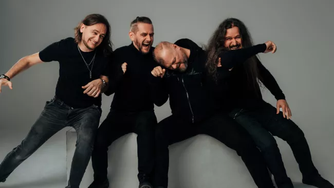 ‘Self-Aware’, nuevo single de los polacos Riverside