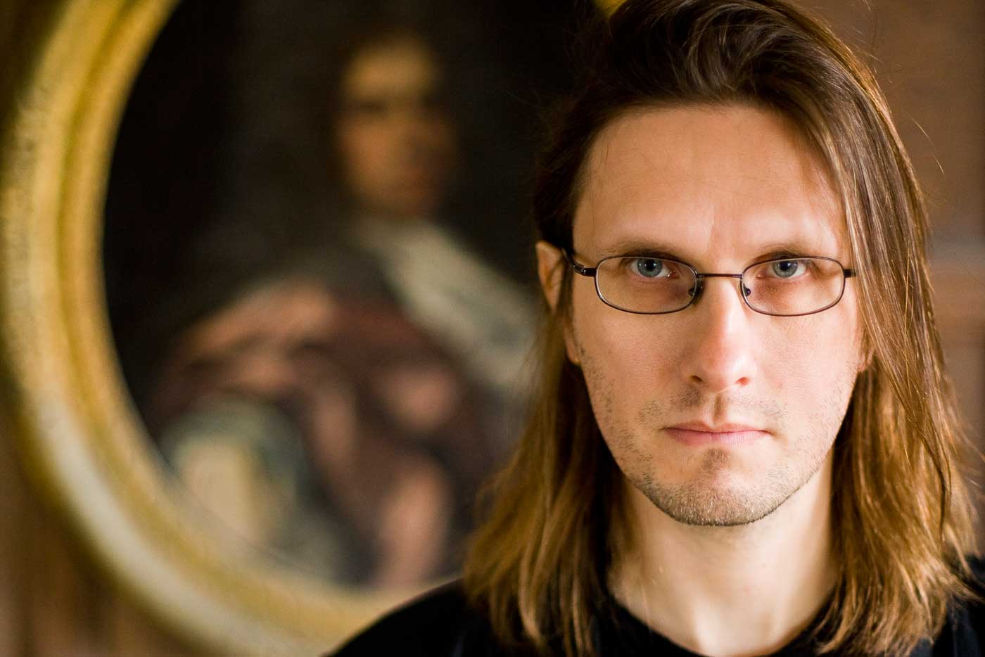 Steven Wilson comparte el vídeo oficial de la canción ‘Beautiful Scarecrow’