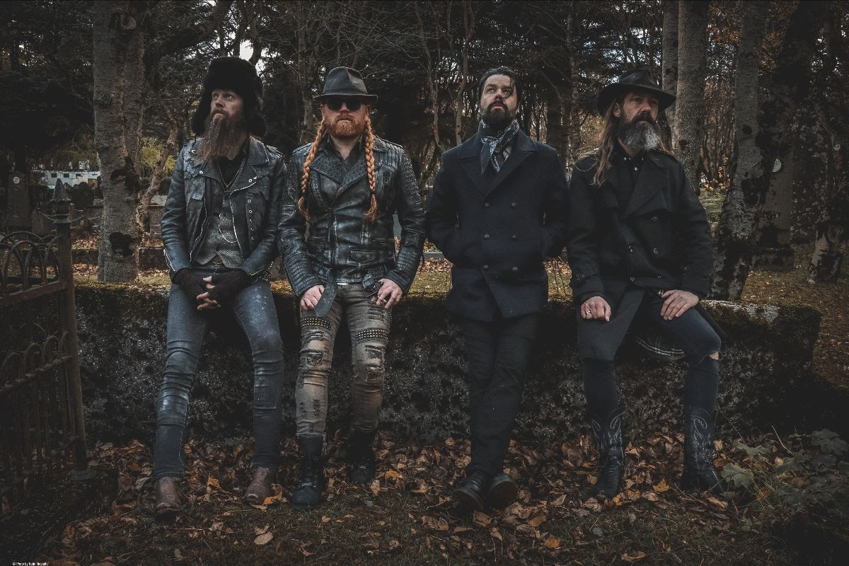 Los islandeses Sólstafir anuncian gira europea y firman con Century Media Records